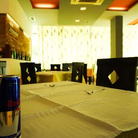 Ari Hotel Golem (Tirana)